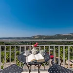 Luxury Family Apartment With Jacuzzi & Sea View Near Dubrovnik Lägenhet Makose
