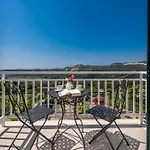 Luxury Family Apartment With Jacuzzi & Sea View Near Dubrovnik *
