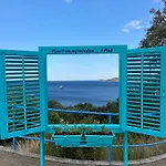 Lägenhet Luxury Family Apartment With Jacuzzi & Sea View Near Dubrovnik *
