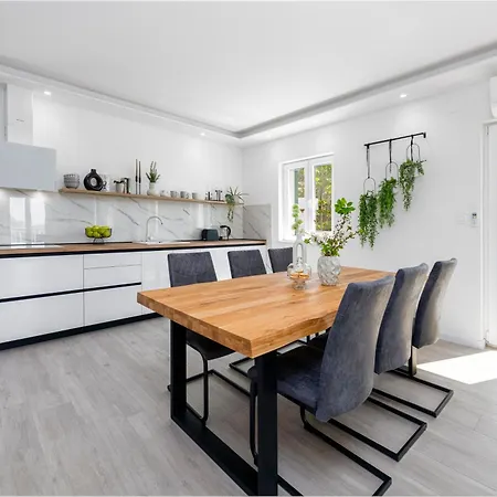 Vardio Luxury Sea View With Jacuzzi Dubrovnik * Makose