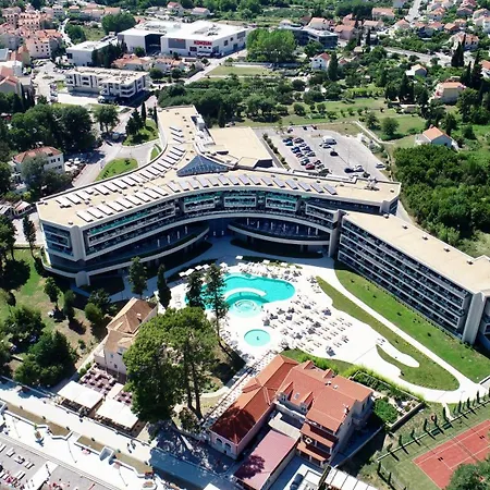 Vardio Dubrovnik Parking Jacuzzi * Makose